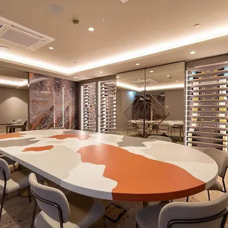 Dos Reis By The Beautique Lisboa