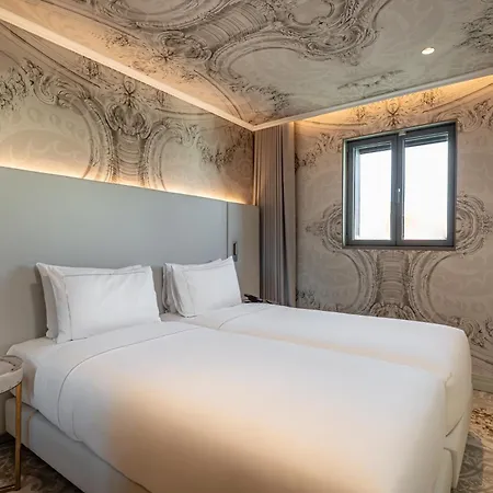 Dos Reis By The Beautique فندق