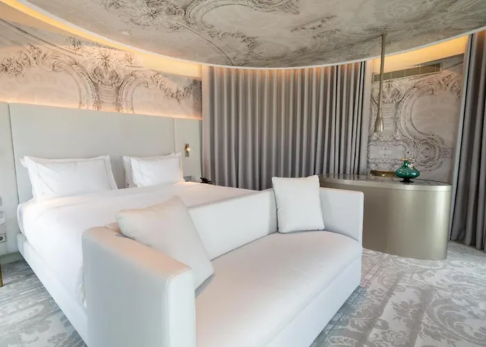 Dos Reis By The Beautique ホテル 4*